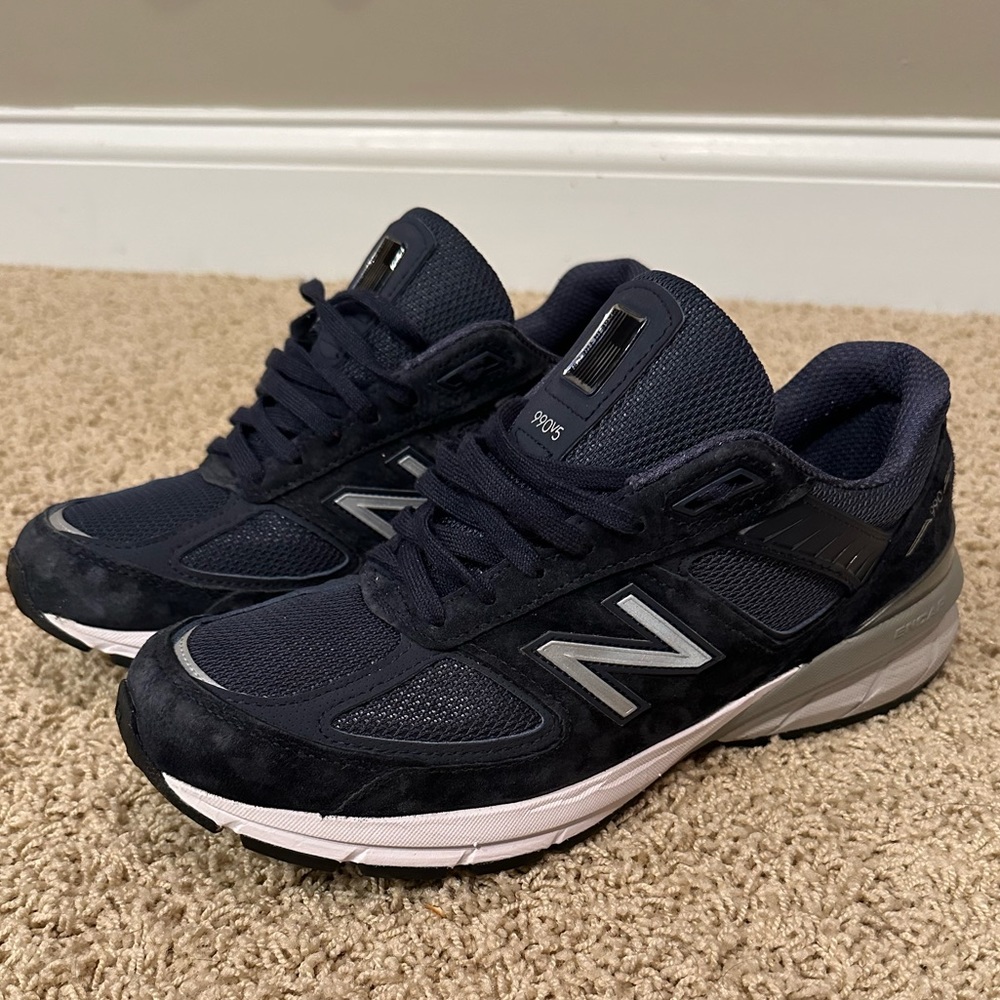 New Balance Men’s Tennis Shoes - Suede Dark Blue